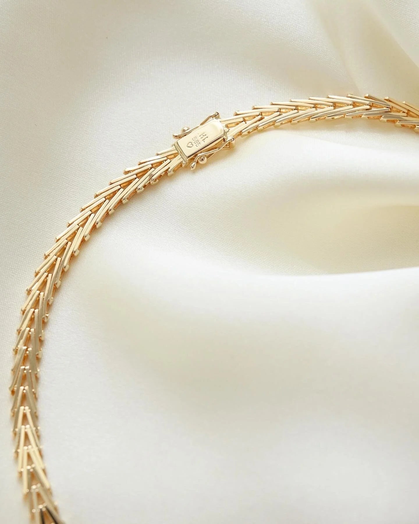 Special Release! (Number 4) Magical Danish Vintage Geneva Link Nekclace 14K Gold 1960
