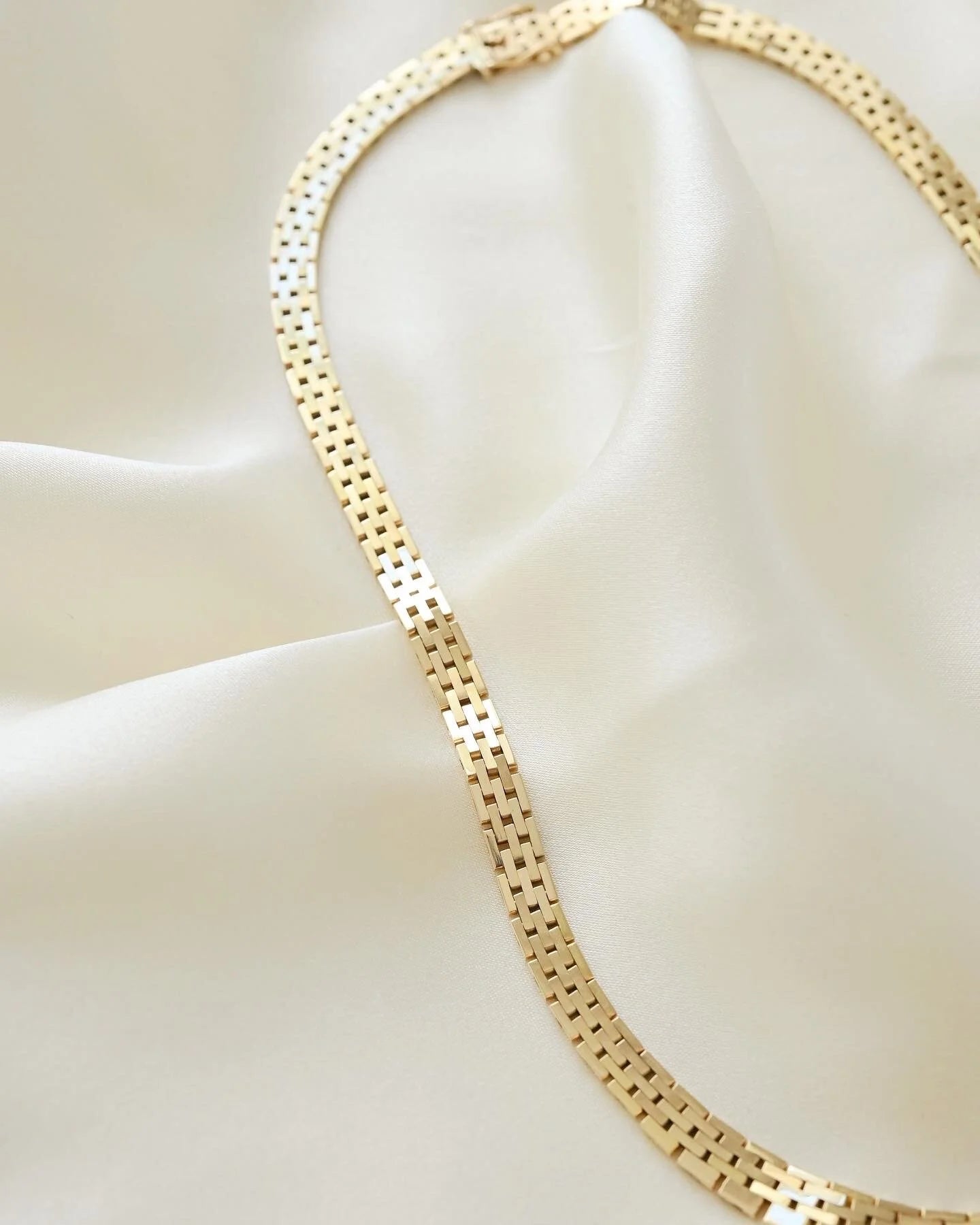 Magical Danish Vintage Cleopatra Necklace 14K Gold 1960