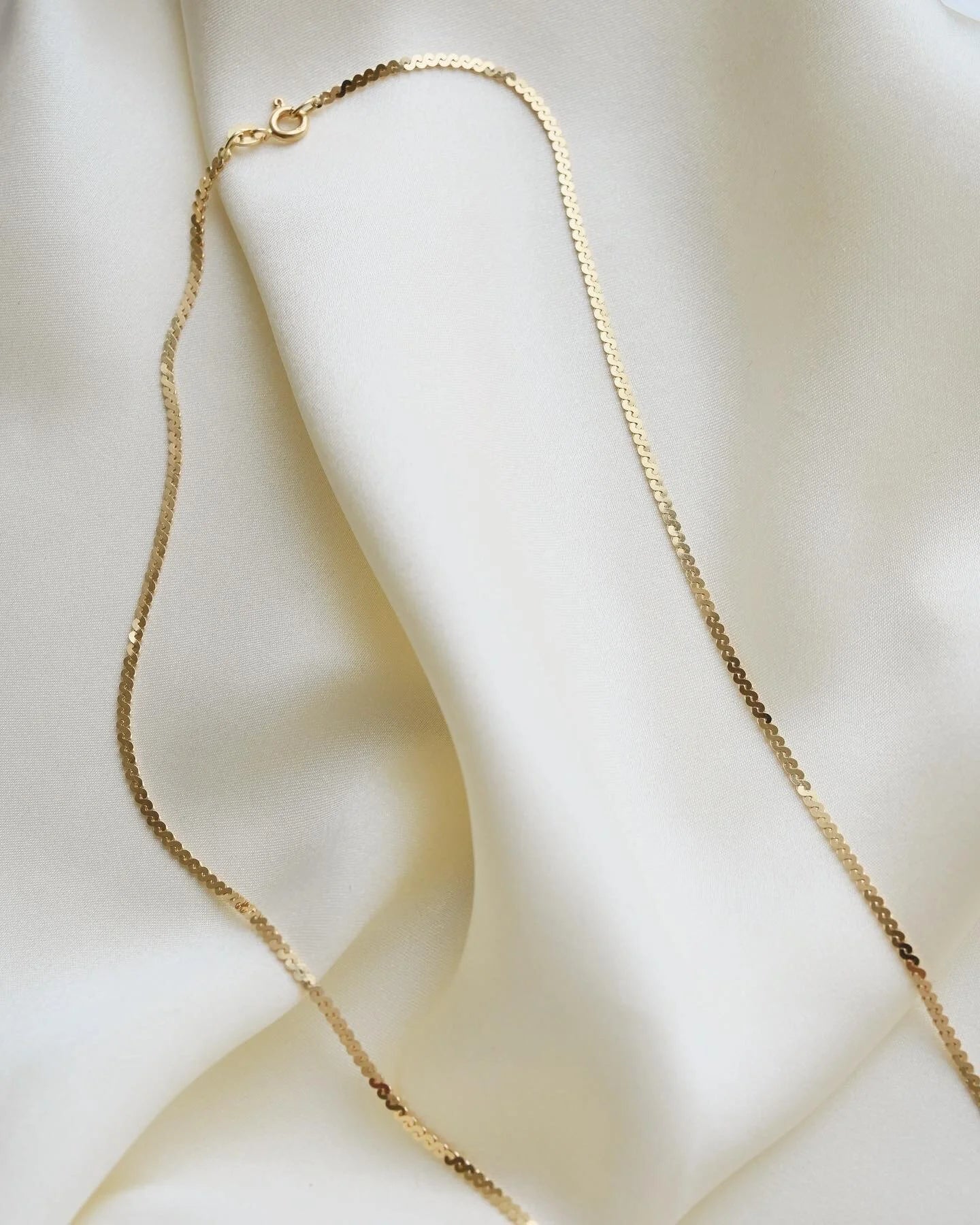 The Best Long Vintage Baby Virola Link Chain 18K Gold