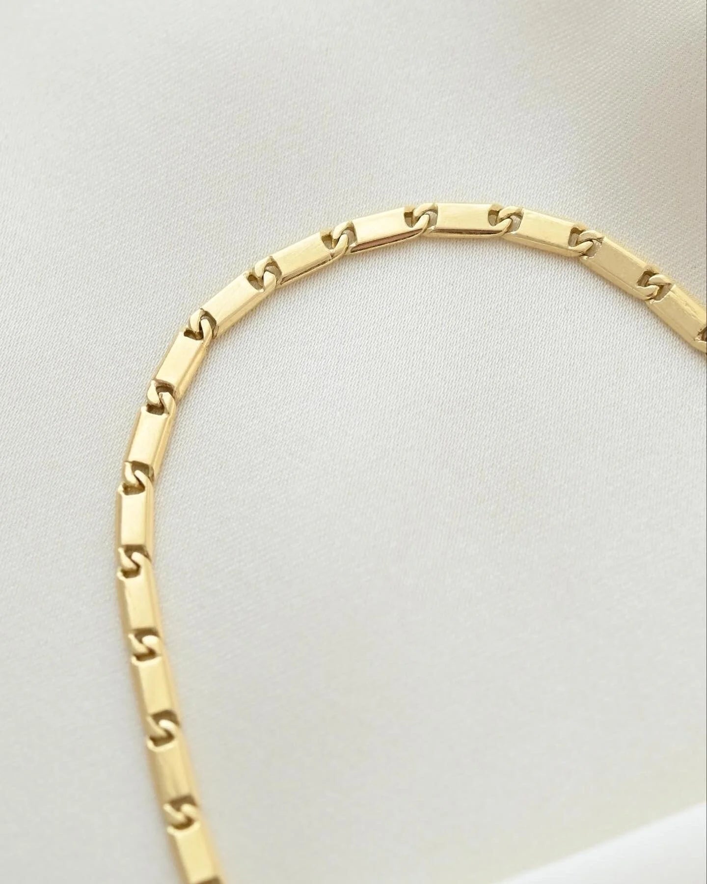 Rare 16.4 Inches Antique Swedish Watch Chain 18K Gold 1920s
