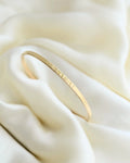Super Heavy 18 Grams Vintage Bangle 18K Gold 1970s