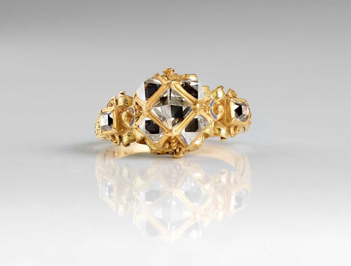 This ring from my home country (Denmark) is showing off some beautiful point and table cut diamonds. The ring probably belonged to Ellen Marsvin (1572-1649), a noble woman and mother in law to the Danish King Christian IV.  It was found deep in the …